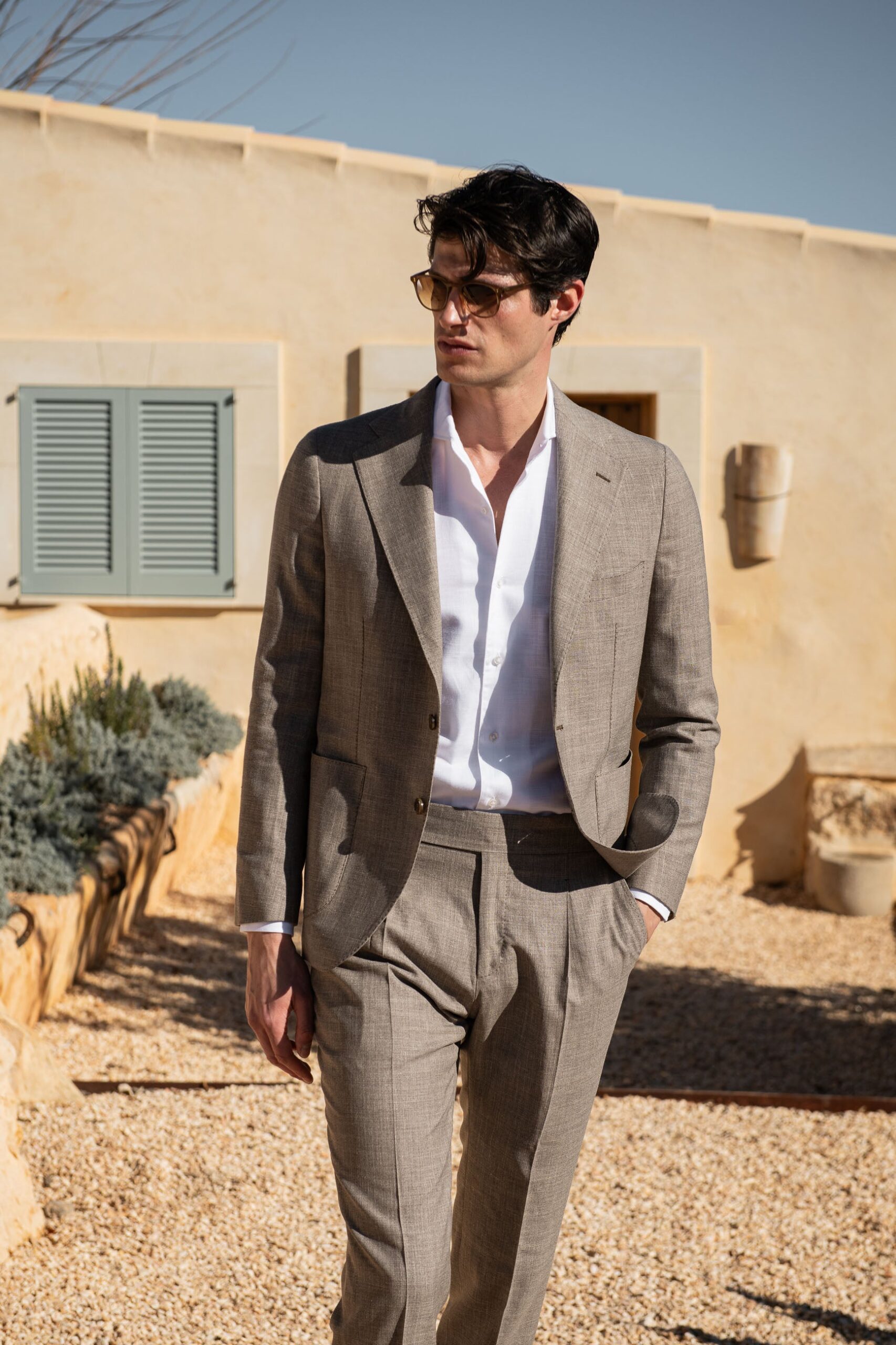 Summer Suit - Image 2