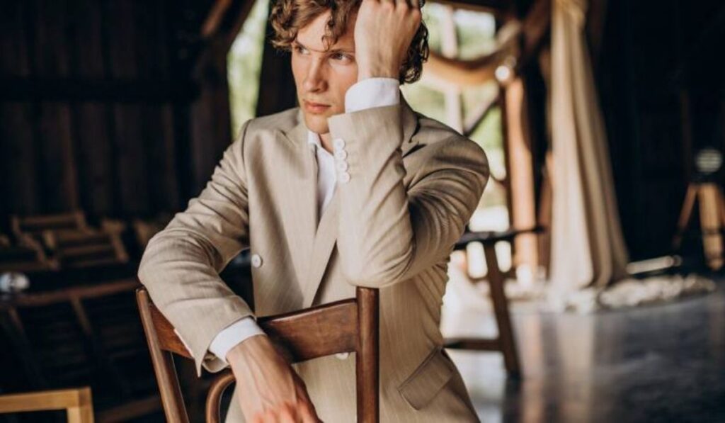 Linen Suits Dubai